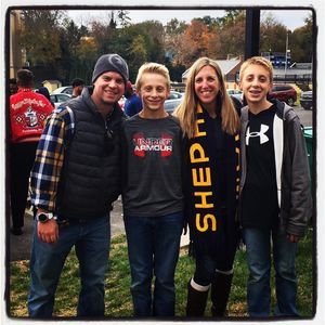 Meet your Posher, Liz